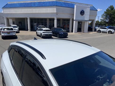 Used 2023 Volkswagen ID.4 Pro RWD image 16