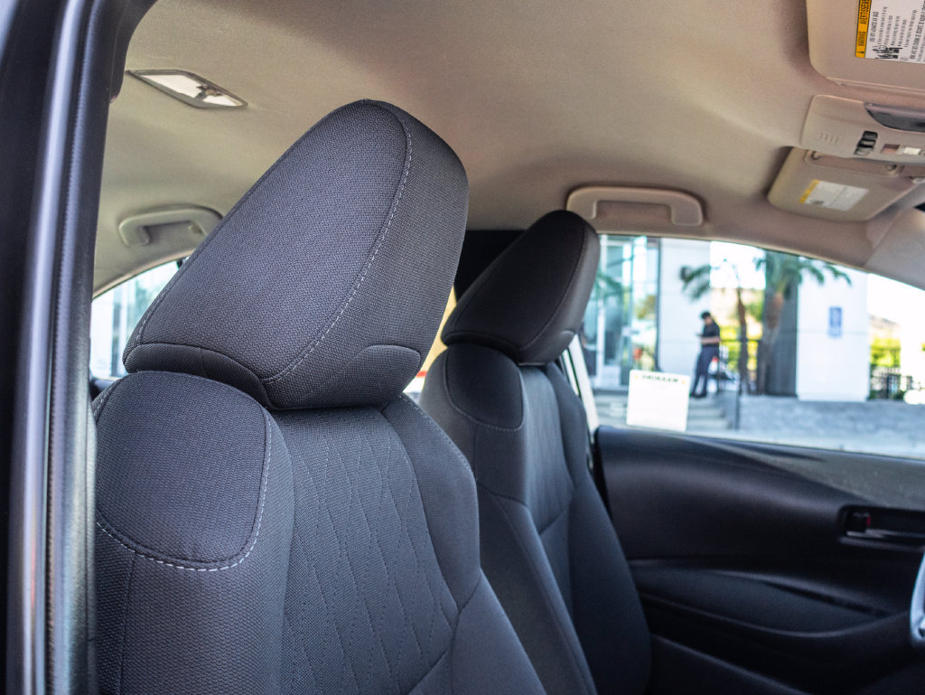 Used 2022 Toyota Corolla LE FWD image 15
