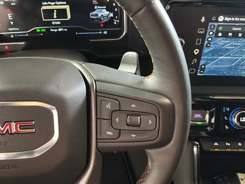 Used 2023 GMC Sierra 1500 AT4 w/ AT4 Premium Package AWD/4WD image 28