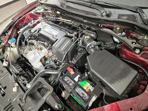 Used 2015 Honda Accord EX-L image 24