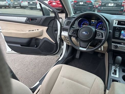 Used 2019 Subaru Outback 2.5i image 15