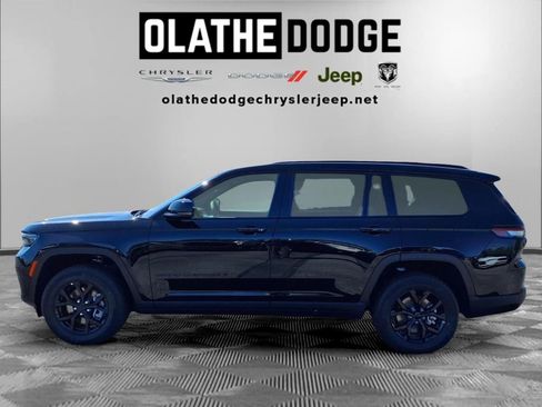 New 2025 Jeep Grand Cherokee L Altitude AWD/4WD image 20