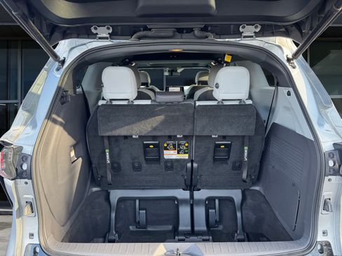 Certified 2021 Toyota Sienna XSE image 12