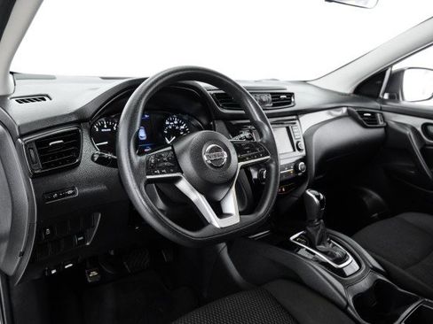 Used 2019 Nissan Rogue Sport S FWD image 13