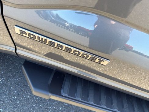 New 2025 Ford F150 Lariat w/ Equipment Group 501A Mid image 26