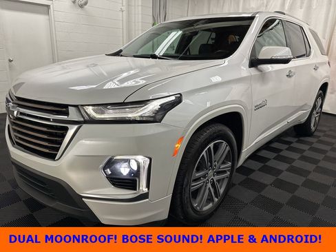 Used 2022 Chevrolet Traverse High Country image 1
