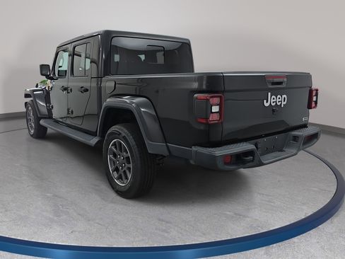 Used 2020 Jeep Gladiator Overland AWD/4WD image 7