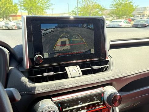 Certified 2025 Toyota RAV4 XLE FWD image 21