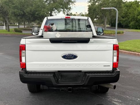 Used 2019 Ford F250 XL w/ Power Equipment Group RWD image 10