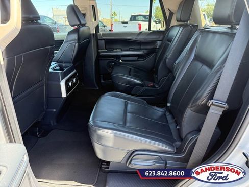 Used 2024 Ford Expedition XLT AWD/4WD image 15