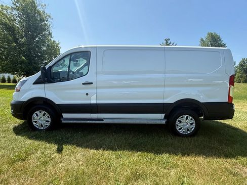 Used 2025 Ford Transit 250 Low Roof w/ Exterior Upgrade Package RWD image 6