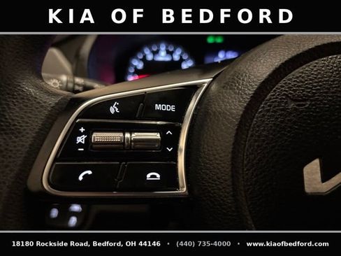 Certified 2023 Kia Seltos LX AWD/4WD image 17