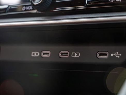 New 2026 Lexus RZ 450e AWD image 19