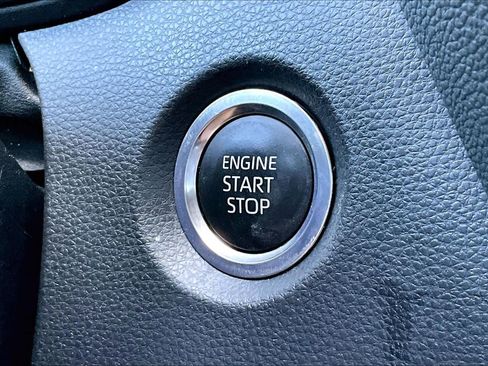 Used 2024 Toyota Corolla SE FWD image 33
