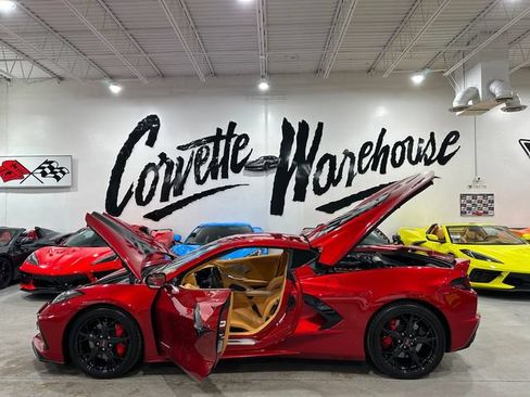 Used 2023 Chevrolet Corvette Stingray Premium Cpe w/ Z51 Performance Package RWD image 32
