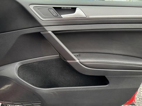 Used 2017 Volkswagen Golf Alltrack SEL image 39