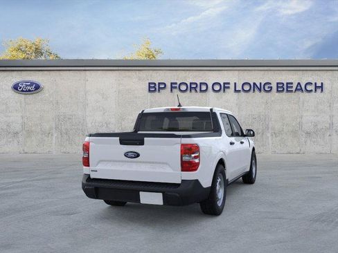 New 2025 Ford Maverick XL image 8