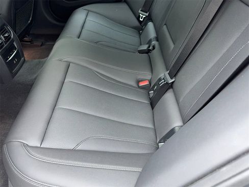 Used 2023 BMW i4 eDrive35 image 38