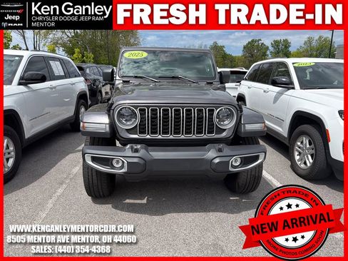 Certified 2025 Jeep Wrangler Unlimited Sahara w/ Safety Group AWD/4WD image 2