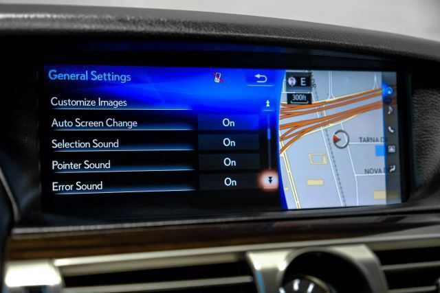 Used 2017 Lexus LS 460 w/ Comfort Package RWD image 38