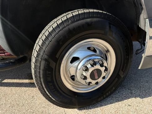 Used 2002 GMC Sierra 3500 2WD Crew Cab image 4
