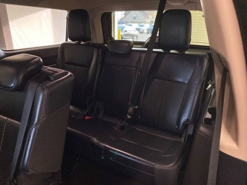Used 2023 Ford Expedition Max XLT AWD/4WD image 12
