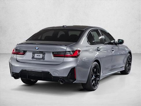 New 2026 BMW 330i xDrive Sedan w/ M Sport Package AWD/4WD image 5
