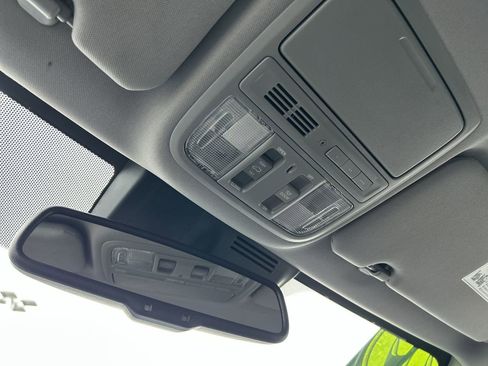 Used 2022 Honda CR-V Touring image 30