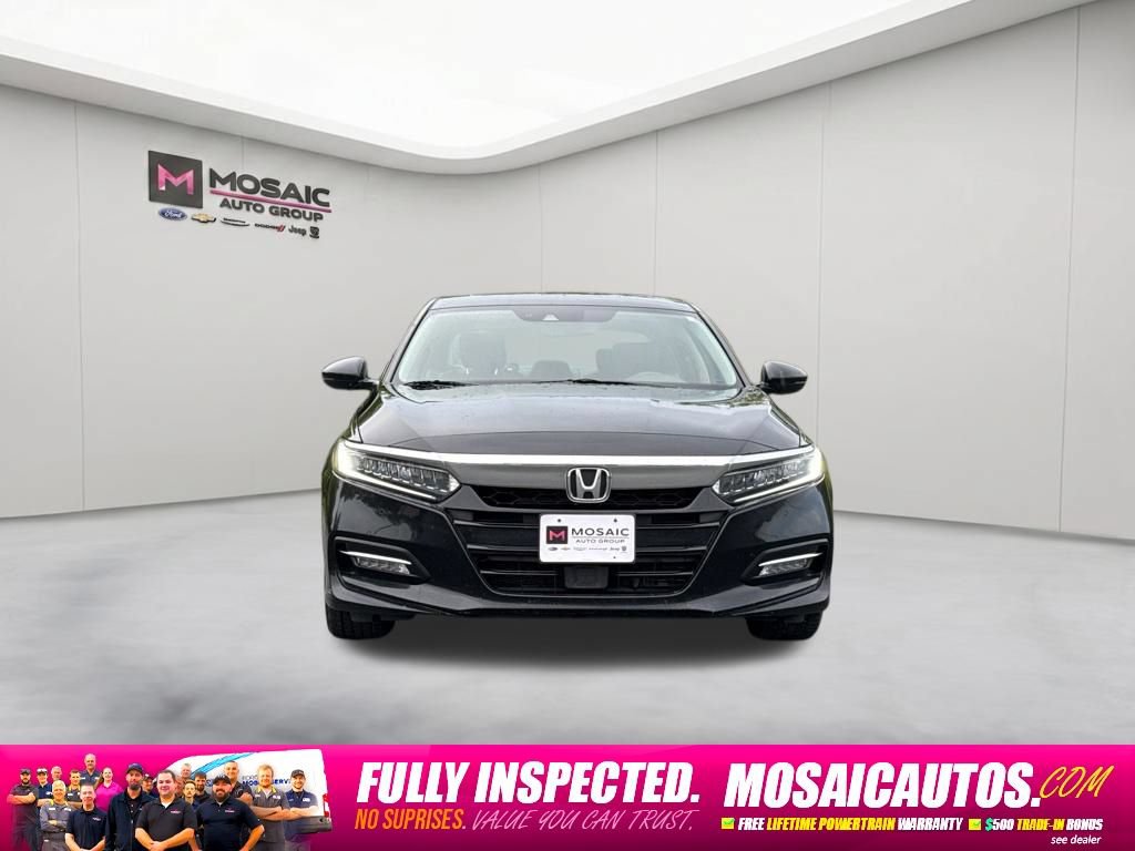 Used 2019 Honda Accord Touring image 2
