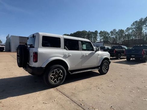 New 2025 Ford Bronco Outer Banks image 7