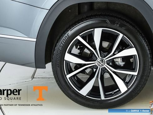 Used 2024 Volkswagen Atlas SEL Premium R-Line AWD/4WD image 53