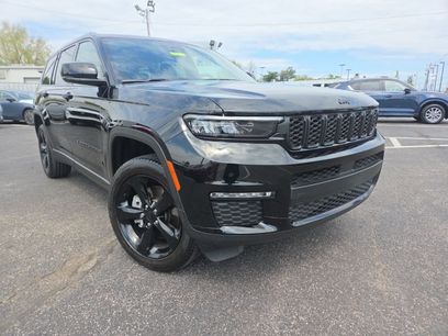Used 2025 Jeep Grand Cherokee L Limited w/ Black Appearance Package