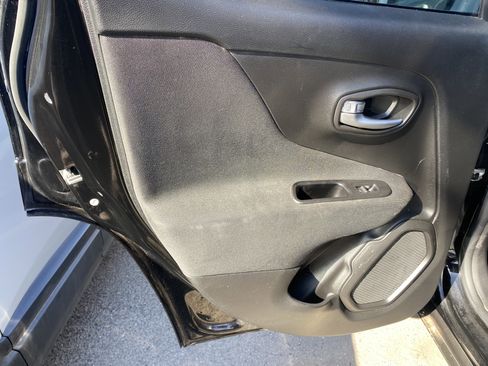 Used 2020 Jeep Renegade Sport AWD/4WD image 17