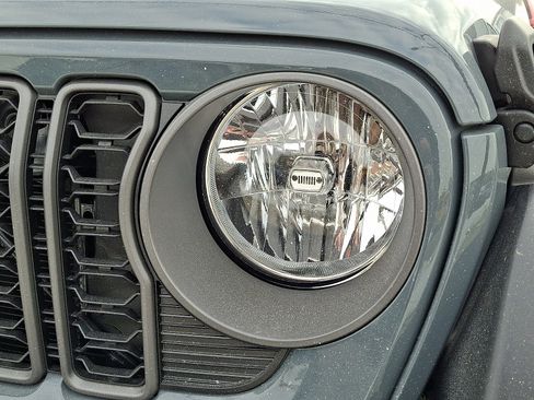 New 2026 Jeep Wrangler Unlimited Sport image 4