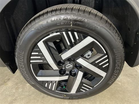 New 2026 Nissan Kicks SV image 18