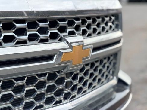 Used 2015 Chevrolet Silverado 1500 LT AWD/4WD image 28