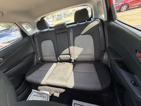 Used 2019 Hyundai Kona SEL FWD image 17