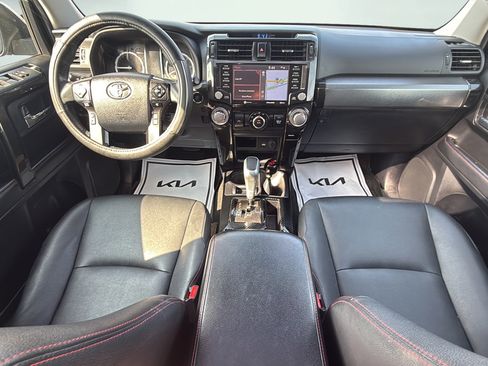 Used 2020 Toyota 4Runner TRD Off-Road Premium w/ Moonroof Package AWD/4WD image 37