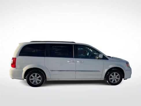 Used 2012 Chrysler Town & Country Touring w/ Entertainment Group #1 image 2