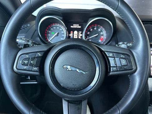 Used 2014 Jaguar F-TYPE Convertible RWD image 25