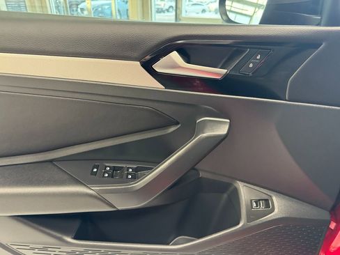 Used 2019 Volkswagen Jetta R-Line w/ R-Line Cold Weather Package image 15