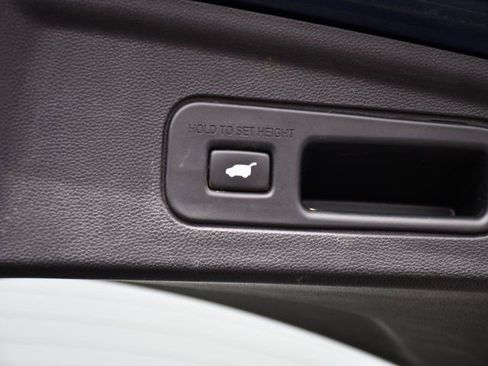 Used 2022 Acura MDX SH-AWD w/ Technology Package image 14