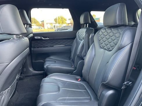 Used 2021 Hyundai Palisade Calligraphy image 24