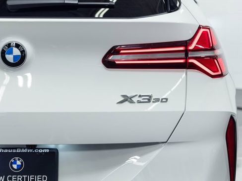 Used 2025 BMW X3 xDrive30i w/ Premium Package image 8