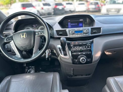 Used 2012 Honda Odyssey EX-L image 19
