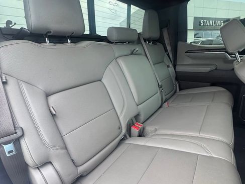 Used 2023 GMC Sierra 1500 SLT w/ SLT Convenience Package RWD image 10