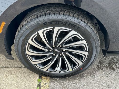 New 2026 Lincoln Navigator Black Label AWD/4WD image 6