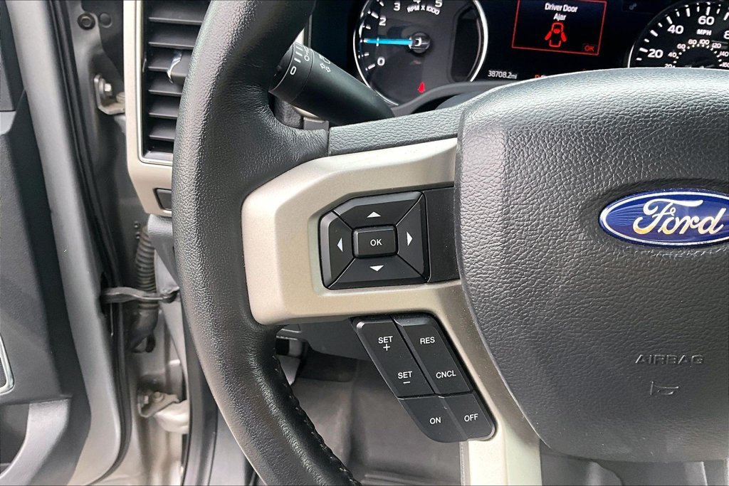 Used 2022 Ford F250 Lariat AWD/4WD image 19