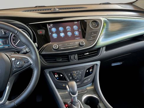 Used 2020 Buick Envision Essence FWD image 9