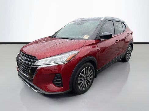 Used 2023 Nissan Kicks SV FWD image 5